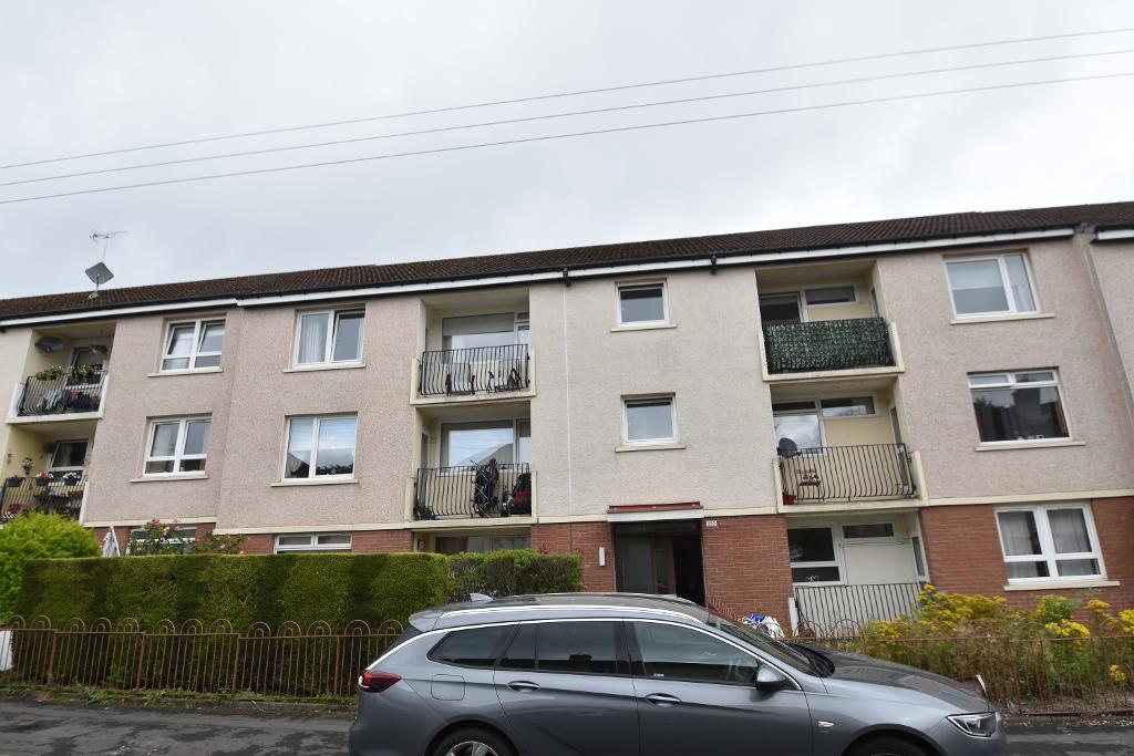 2 Bedroom Flat For Sale In Rotherwood Avenue Knightswood Glasgow G13